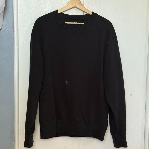 Uniqlo Crewneck Sweater, Black - Picture 1 of 3